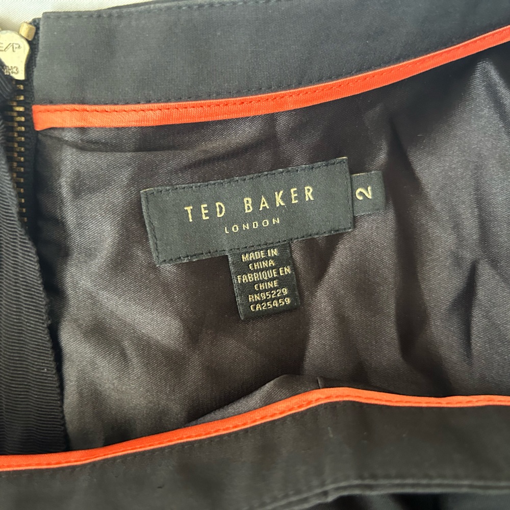 Ted Baker London skirt bundle - Picture 2 of 6
